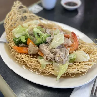 Combination Crispy Fried Noodles