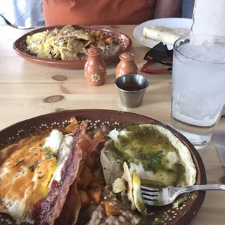 Huevos Divorciados