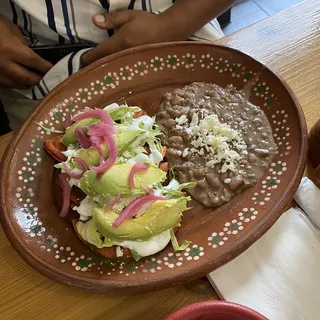 Enchiladas Potosinas