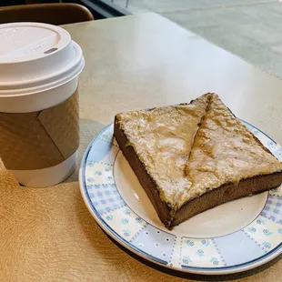 12oz T&apos;Latte and the peanut butter honey wheat toast.