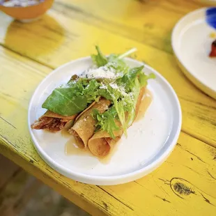 Taquitos (duck confit)