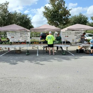 Nov 2020: Dube's Mobile Market. ALL ORGANIC &amp; LOCAL but the carrots.