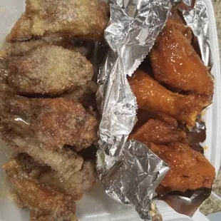 chicken, chicken wings, fried chicken, chicken wings and fried chicken, poultry, bbq wings, fried chicken wings, bbq chicken, food