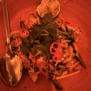 SPICY CHILI GARLIC HO FUN NOODLES (GF,V)