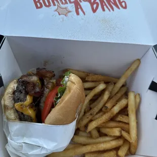 Waikiki burger &amp; seasoned fries