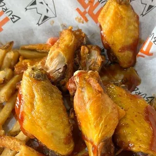 CHICKEN WINGS
