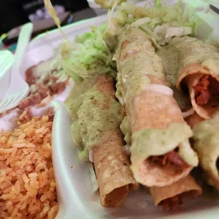 Flautas plate with rice and beans