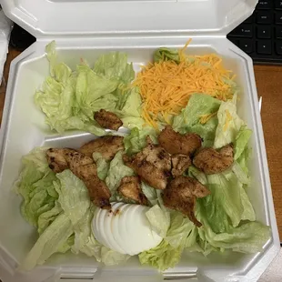 Grilled chicken salad