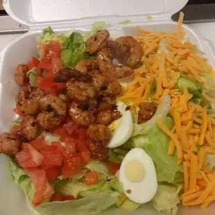 Grilled shrimp salad