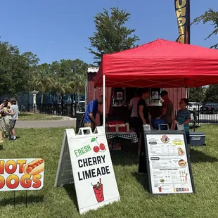 Burgers, hot dogs and sausages. The burgers looked amazing too!