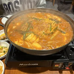 Kimchi Jeongol Casserole