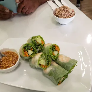 Steamed veggies with peanut sauce and brown rice