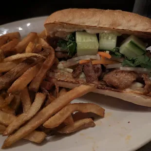 Bahn mi with fries