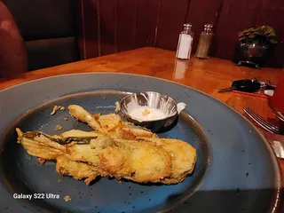 Dusty Trail Cafe & Steakhouse