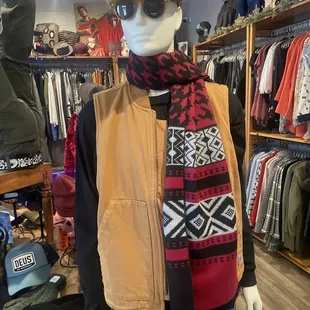 Toad Road: Eclectic Men and Womens clothing and accessories boutique.  6807 Fourth St, Los Ranchos De Albuquerque, NM 87107