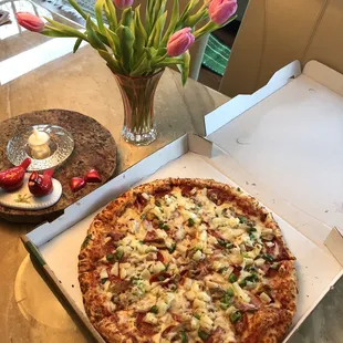 Toarmina's Deluxe pie.