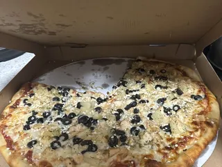Lil Bro’s Pizza