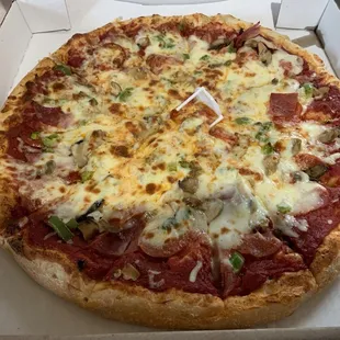 Deluxe pizza