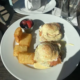 Eggs Benedict