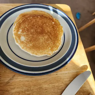 2 silverdollar sized pancakes with Toast Combo order. Used to be full sized. Disappointed.