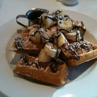 Nutella Madness Pancakes with Bananas