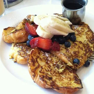 Croissant French Toast with Bananas