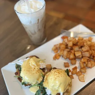 Spinach Benedict (no bacon, no red onion)