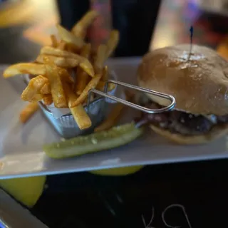 Bacon Blue Burger Lunch