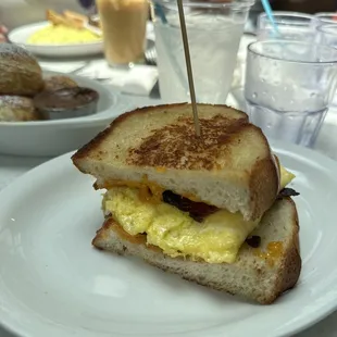 Breakfast Sandwich