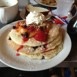 Peach Berry Crumble Pancakes!