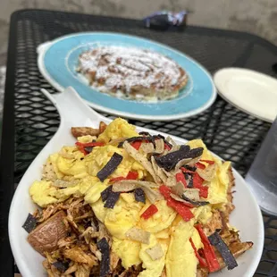 Pollo Loco Skillet with Cinnamon pancake
