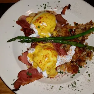 Traditional Eggs Benedict