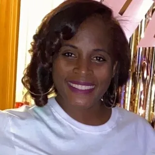 Manda H.