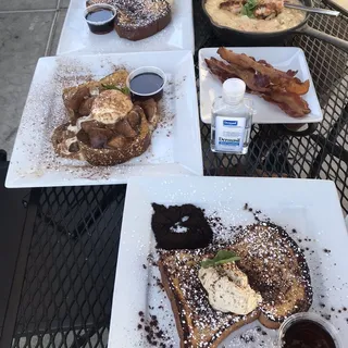 FRENCH TOAST - APPLE PIE