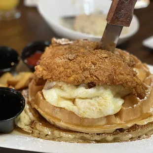 a fried chicken sandwich on a plate