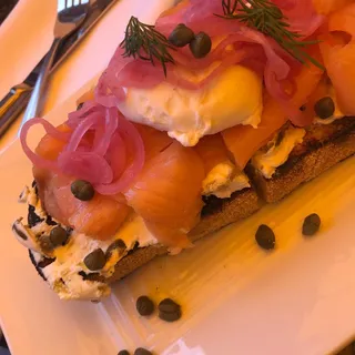 Smoked Salmon Toast*
