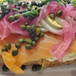 Smoked Salmon Toast*