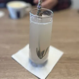 Lavender lemonade bellini