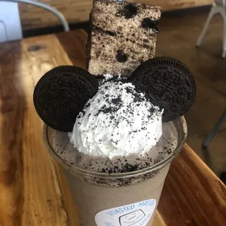 Cookies and Cream Milkshake