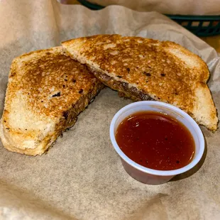 Braised Brisket Grilled Cheese