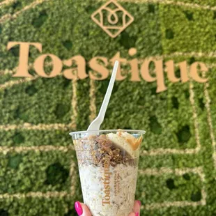 Berry Overnight Oats