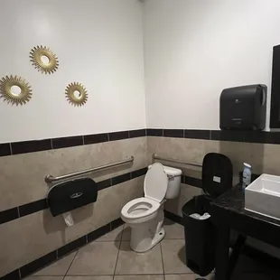 Clean bathroom! Automatic paper towel dispenser, fabreeze, full soap dispenser.