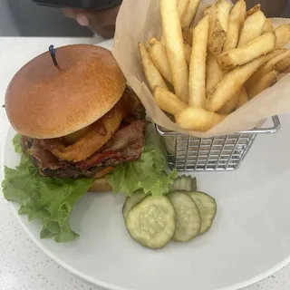 BBQ Bacon Burger