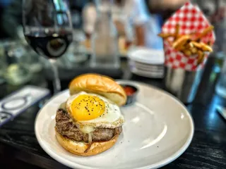 Mussel and Burger Bar Downtown