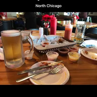 I should have taken a picture to show you how much food there was!!