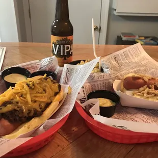 Quick and delicious. They are the thicker hot dogs. The Junkyard Dog was perfect. Would recommend.