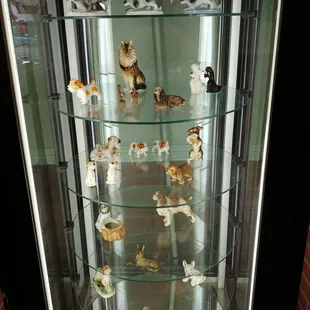 There are many many dog decorations.