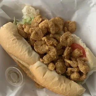 Shrimp po-boy