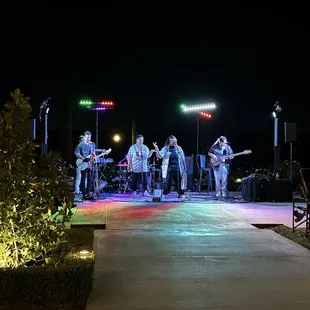 @The Box was a very diverse, quality band. Hope is awesome .  She is a wonderful singer!