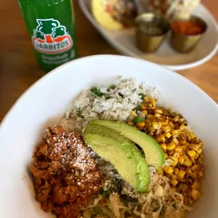 Street corn en fuego bowl w/ turkey picante